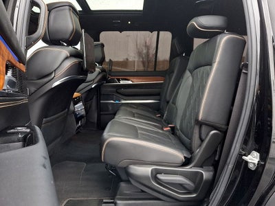 2022 Jeep Grand Wagoneer Series III