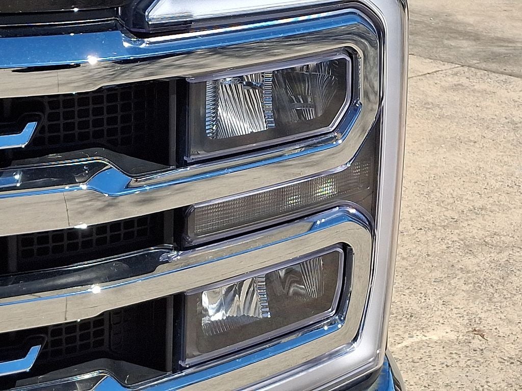 2023 Ford F-350SD Lariat