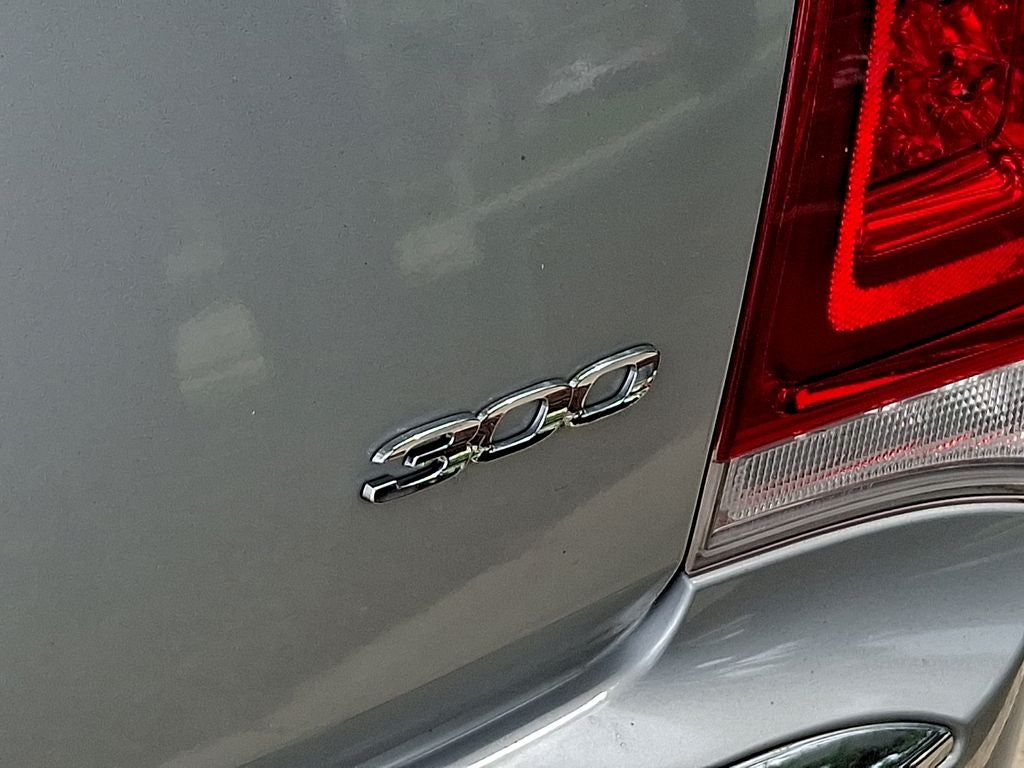 2019 Chrysler 300 Touring