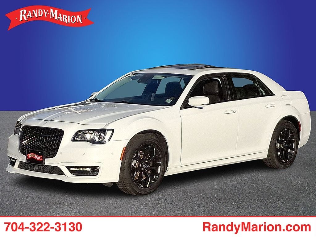 2023 Chrysler 300 Touring