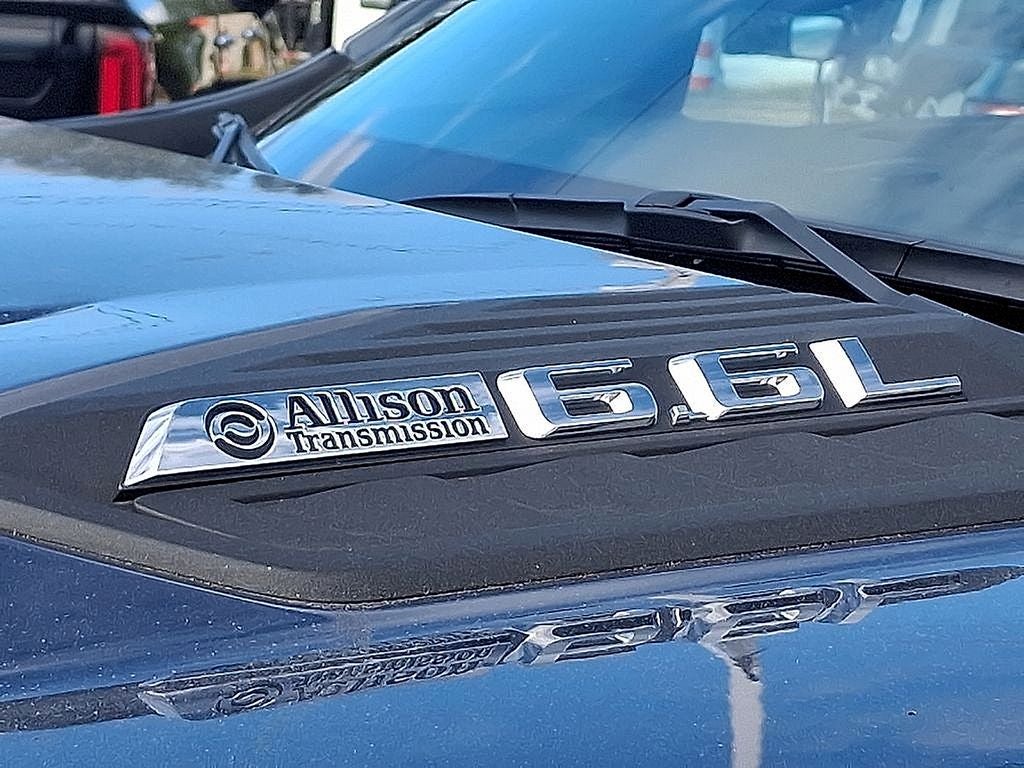 2025 Chevrolet Silverado 2500HD Custom