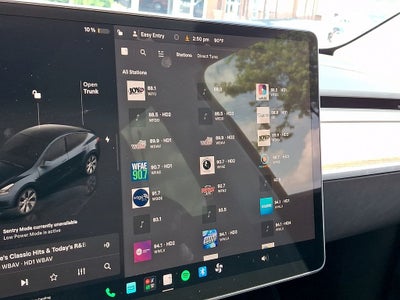 2024 Tesla Model Y Standard Range