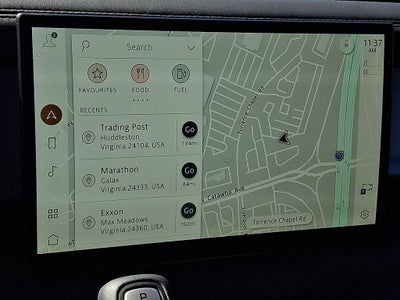 2025 Land Rover Defender 110 S