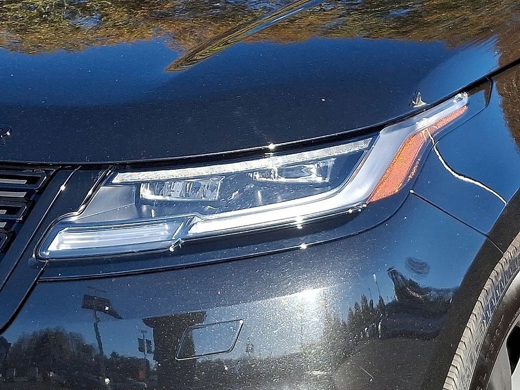 2025 Land Rover Range Rover Velar Dynamic SE