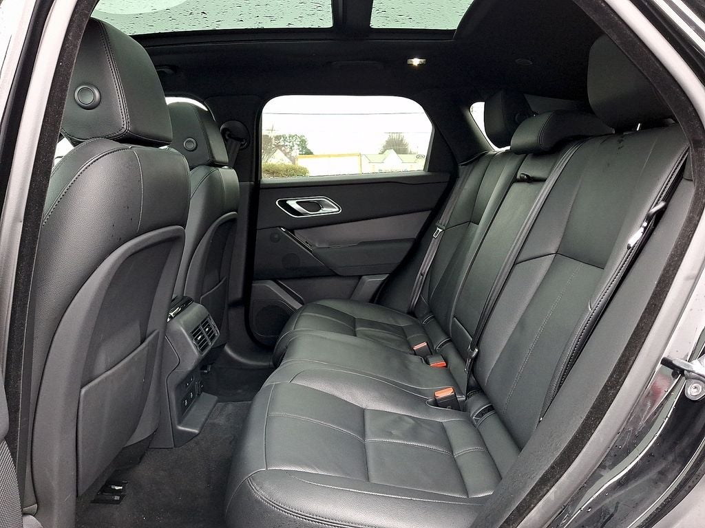 2025 Land Rover Range Rover Velar Dynamic SE