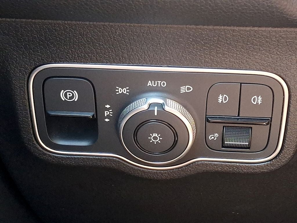 2023 Mercedes-Benz GLB GLB 250 4MATIC®