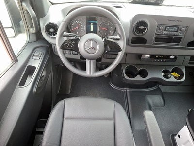 2025 Mercedes-Benz Sprinter 2500 Cargo 170 WB High Roof