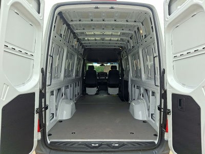 2025 Mercedes-Benz Sprinter 2500 Cargo 170 WB High Roof