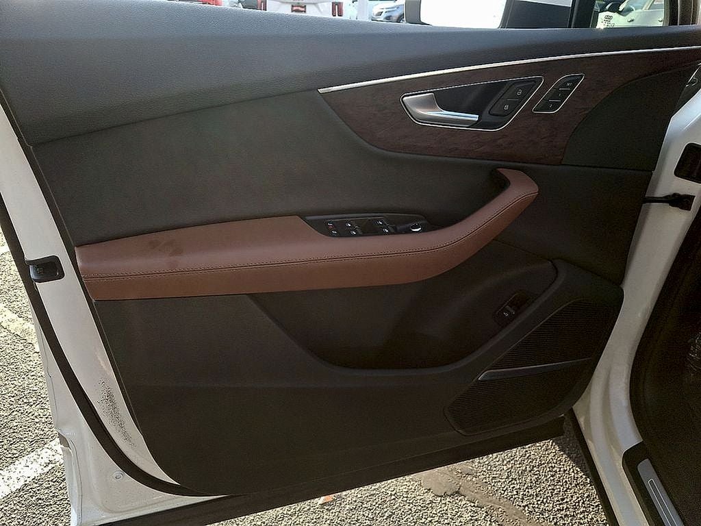 2025 Audi Q7 55 Premium Plus quattro