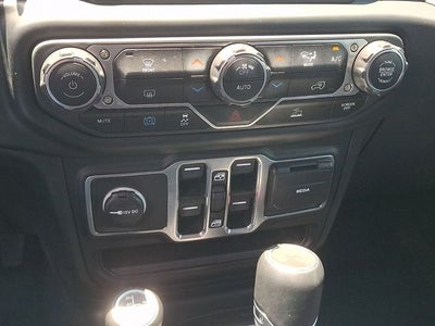 2023 Jeep Wrangler Sahara 4x4