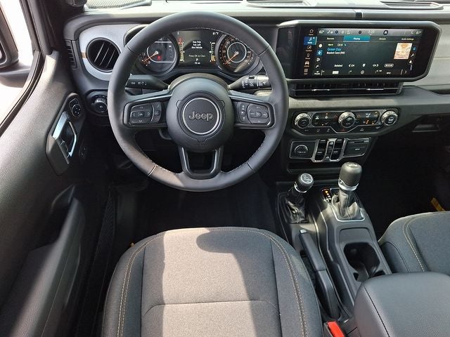 2025 Jeep Wrangler 4-Door Summit 4x4