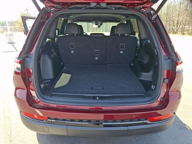 2025 Jeep Grand Cherokee Altitude 4x4