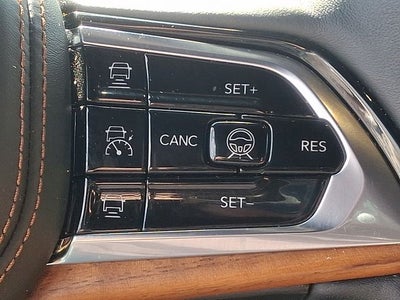 2025 Jeep Grand Cherokee L Summit Reserve 4x4