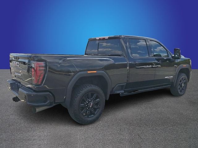2024 GMC Sierra 2500HD 4WD Crew Cab Standard Bed AT4