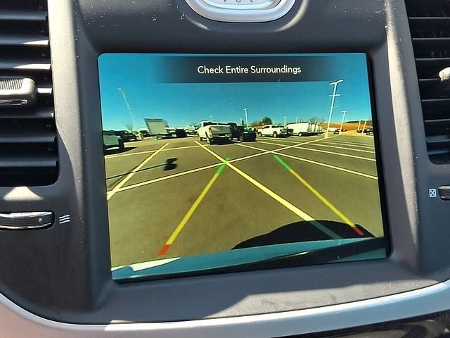 2023 Chrysler 300 Touring L AWD