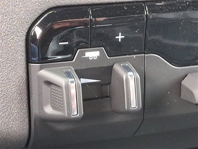 2023 RAM 3500 Tradesman Crew Cab 4x4 8' Box