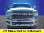 2023 RAM 3500 Tradesman Crew Cab 4x4 8' Box