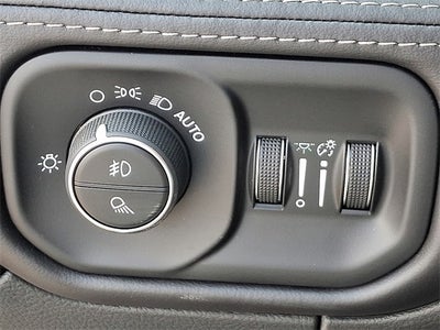 2025 RAM 2500 Limited Crew Cab 4x4 6'4' Box