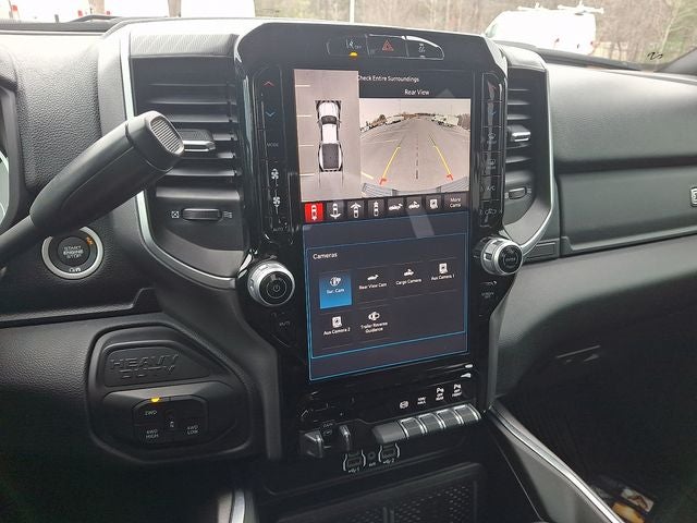 2025 RAM 3500 Big Horn Crew Cab 4x4 8' Box