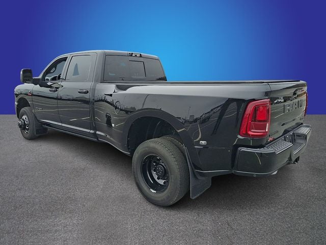 2025 RAM 3500 Big Horn Crew Cab 4x4 8' Box