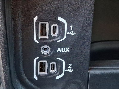 2025 RAM 5500HD Tradesman/Big Horn