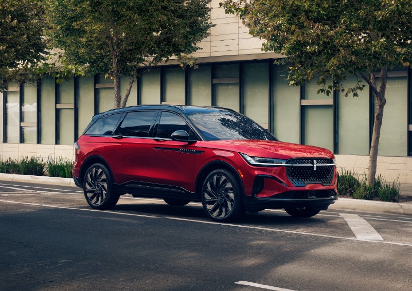2026 Lincoln Nautilus® SUV with the available Jet Appearance Package and Hybrid transmission. | Randy Marion Lincoln in Statesville NC
